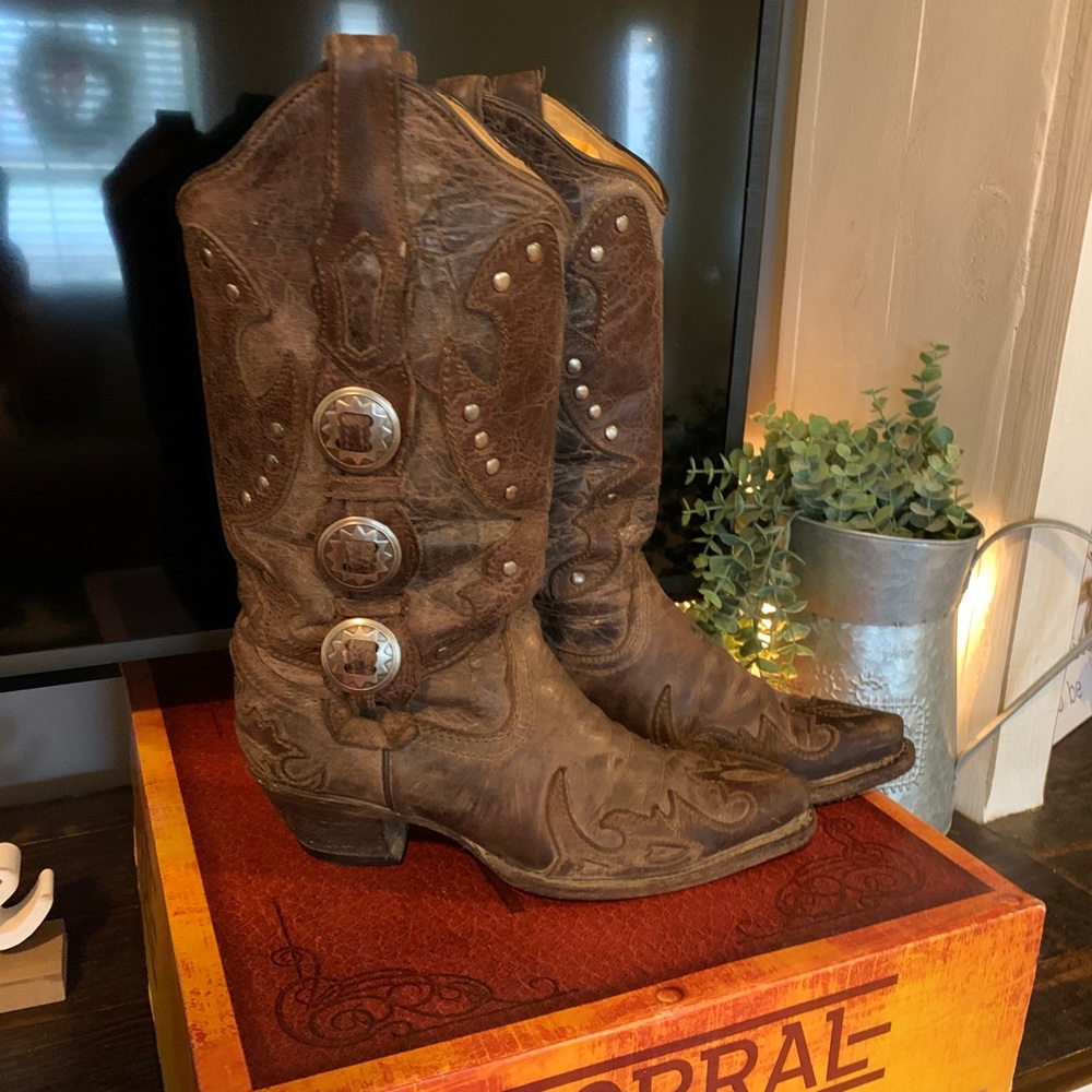 Women’s Corral Boots with Conchos